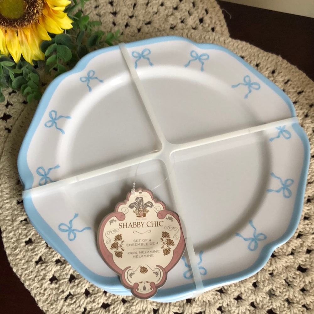 Shabby Chic White Melamine Dinner Plates with Blue Bows